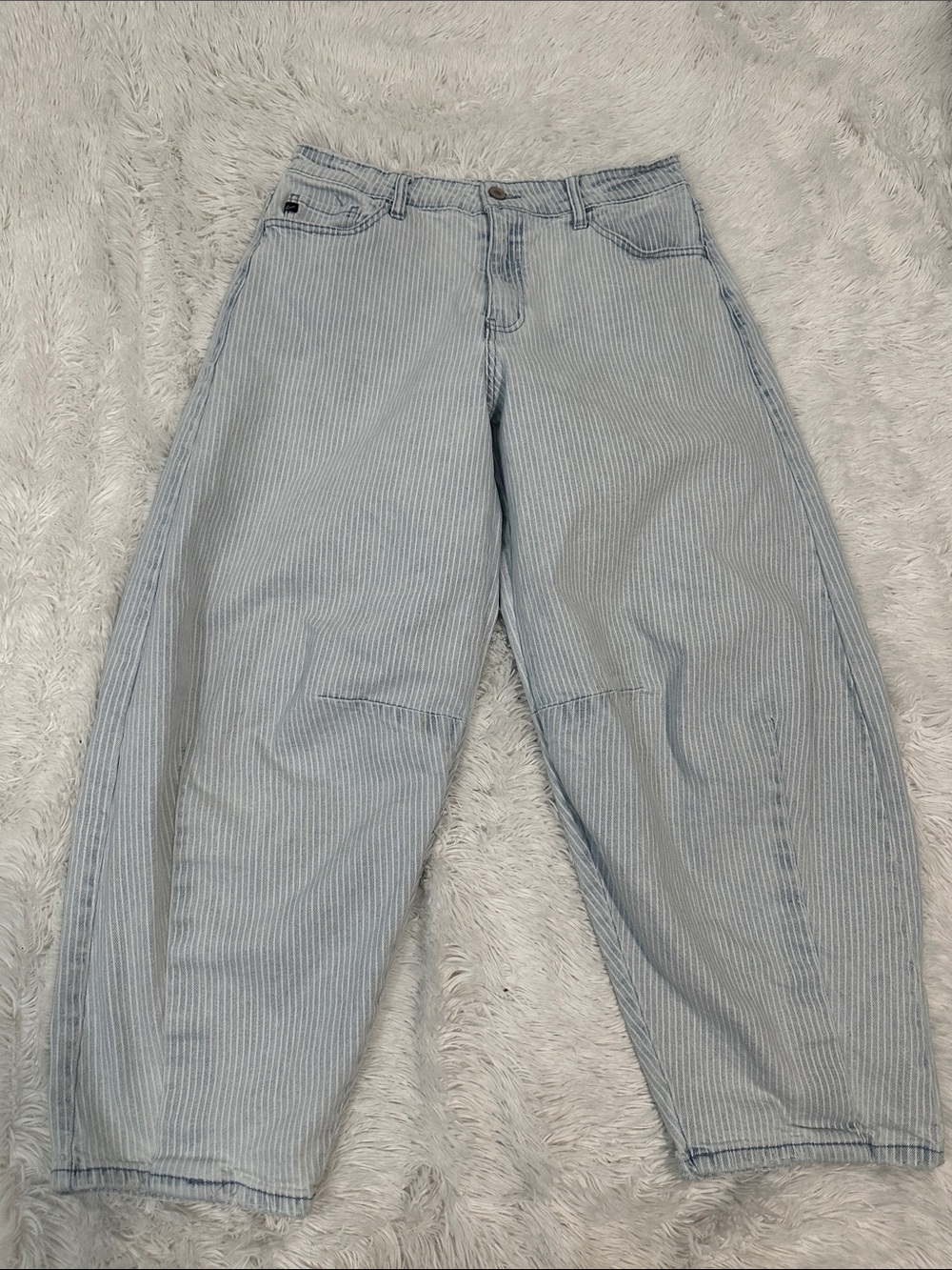 🏰 KanCan Barrel Jeans
